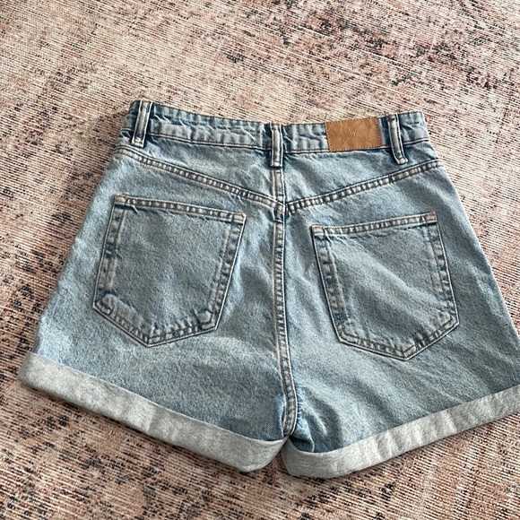 Zara High Waist Jean Shorts - Picture 3 of 3